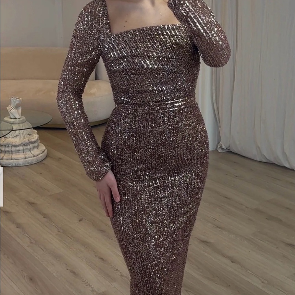 Elegant Sequin Long Sleeve Dress